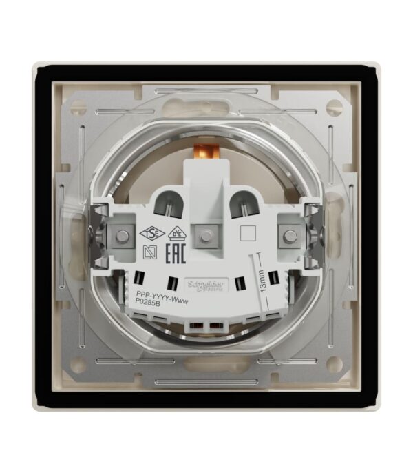 Розетка с заземлением, с крышкой и шторками, IP44, Кремовая, Asfora EPH3100323 - Зображення 3